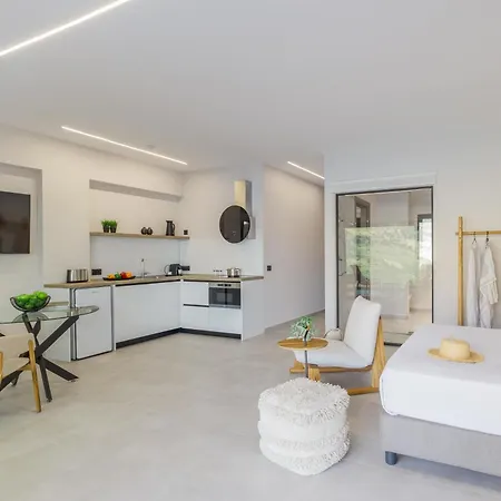 Fteri - Lassu Retreat Appartement