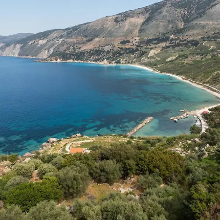 Fteri - Lassu Retreat Διαμέρισμα Ζόλα