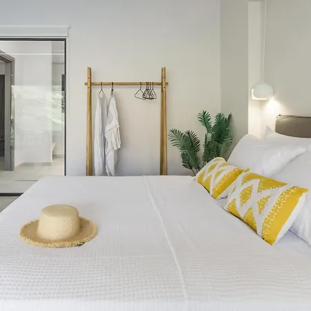 Fteri - Lassu Retreat *