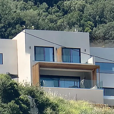 Fteri - Lassu Retreat *